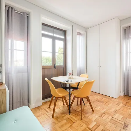 Magnolia Hostal *