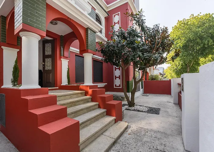 Magnolia אכסניה אבאירו